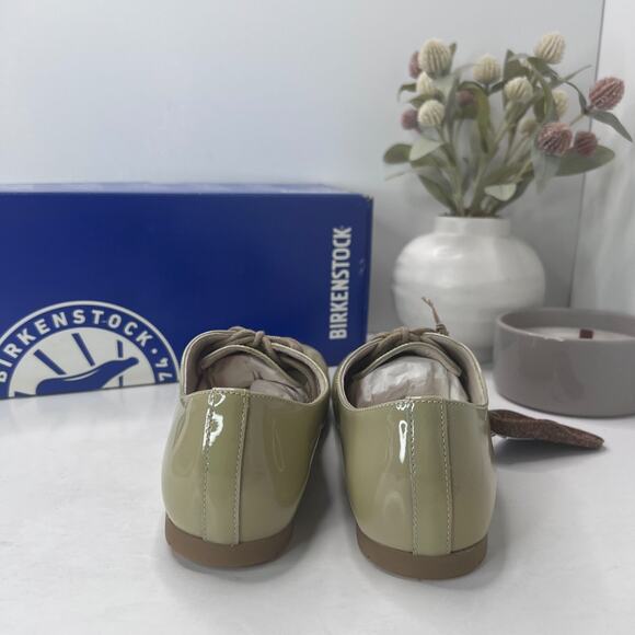 Birkenstock Saunders Patent Leather Clog Cloud Patent Women 5/Men 3 NWB Regular - Picture 4 of 10